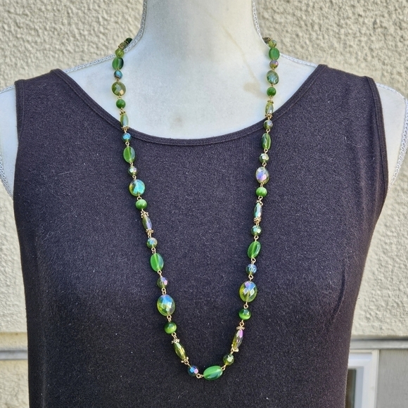 long iridescent green and gold tone beaded toggle necklace - Picture 1 of 3